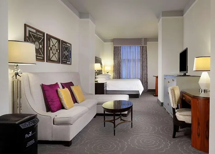 Hotel Silversmith And *
